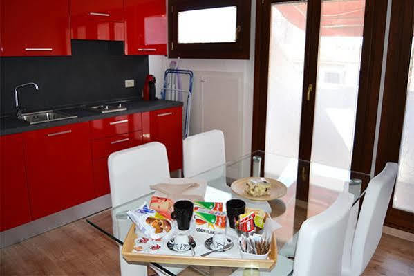 Suite In Venice Ai Carmini Luaran gambar