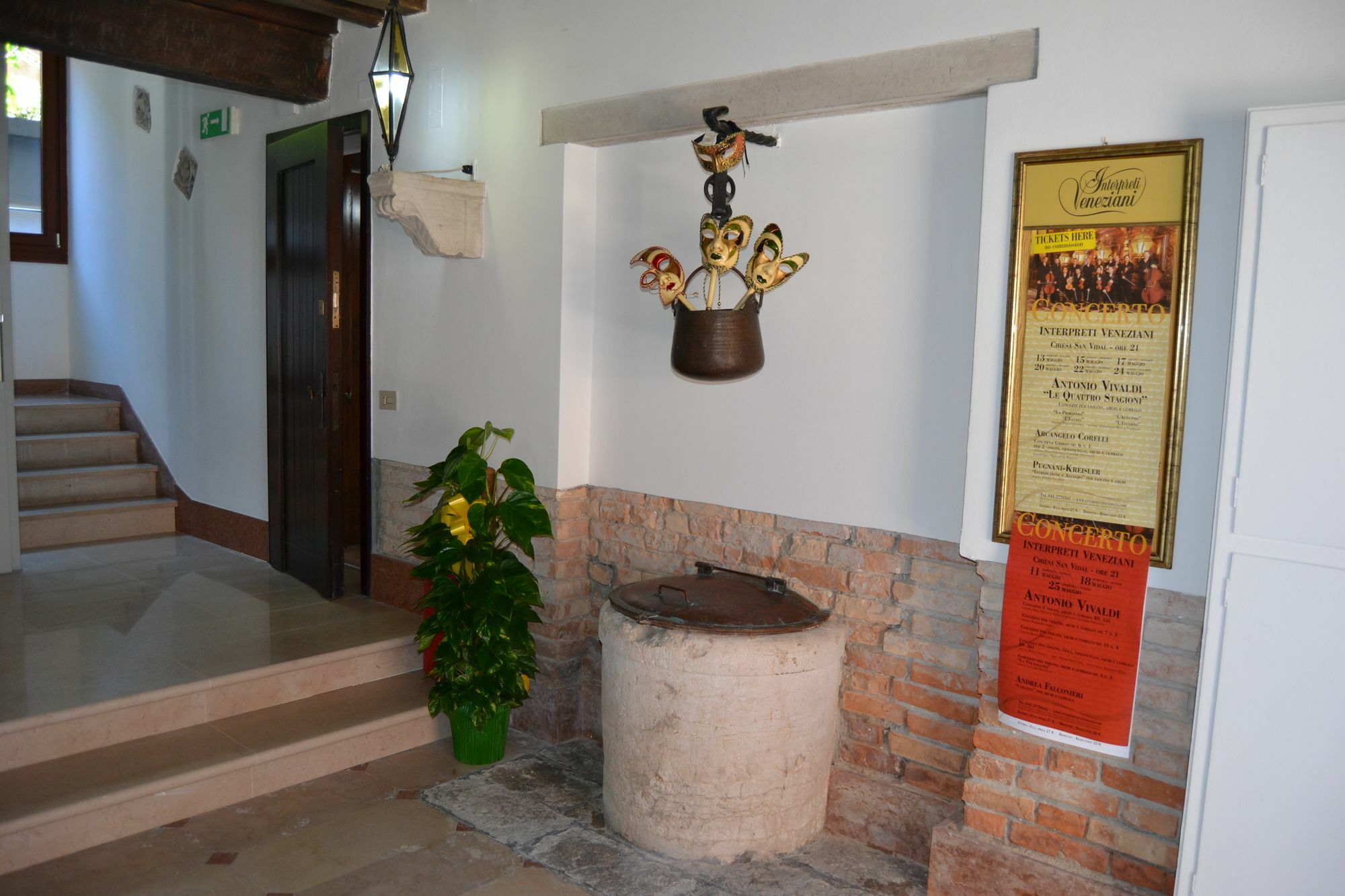 Suite In Venice Ai Carmini Luaran gambar
