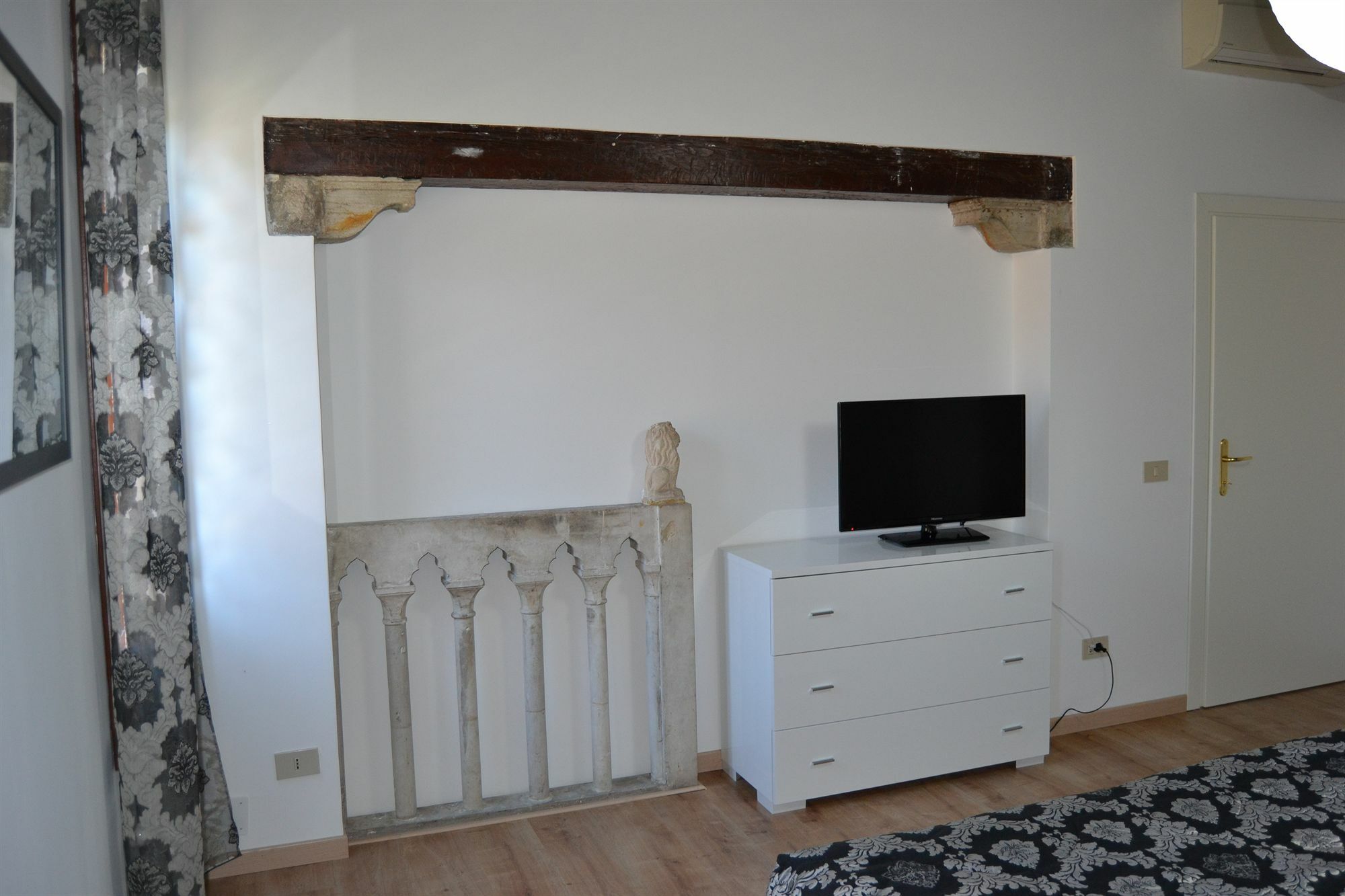 Suite In Venice Ai Carmini Luaran gambar